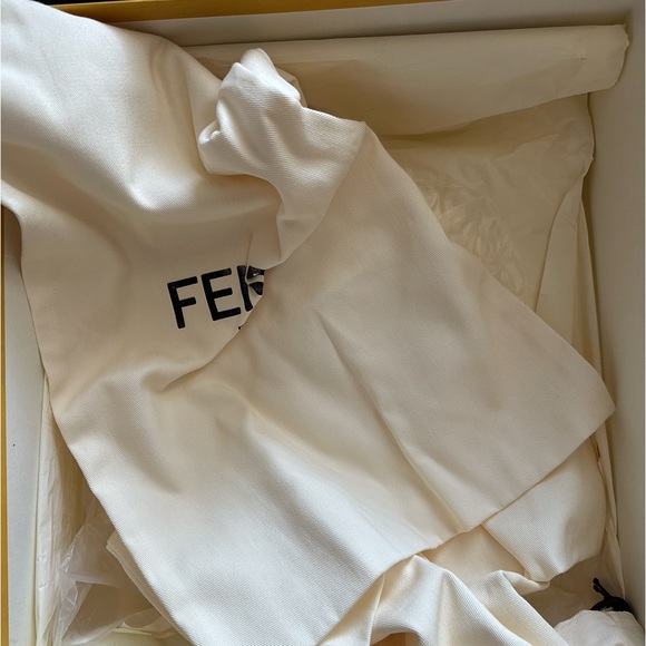 Fendi Tronchetto Pointed Toe Ankle Boots – [Pink/Mesh] – New With Tags - Picture 5 of 6